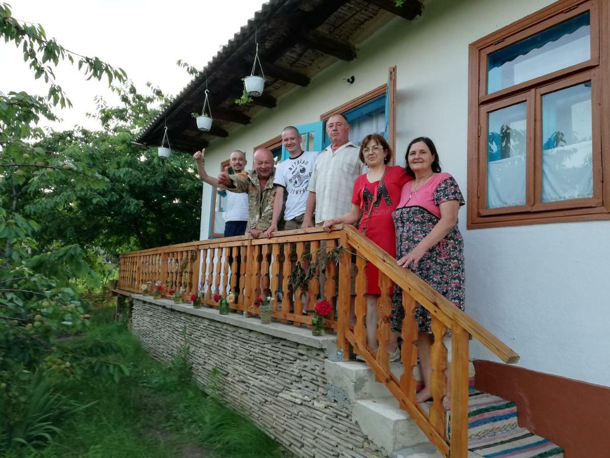 Pensiunea Turistica "Casa Rustica" Villa Chiscareni Екстериор снимка